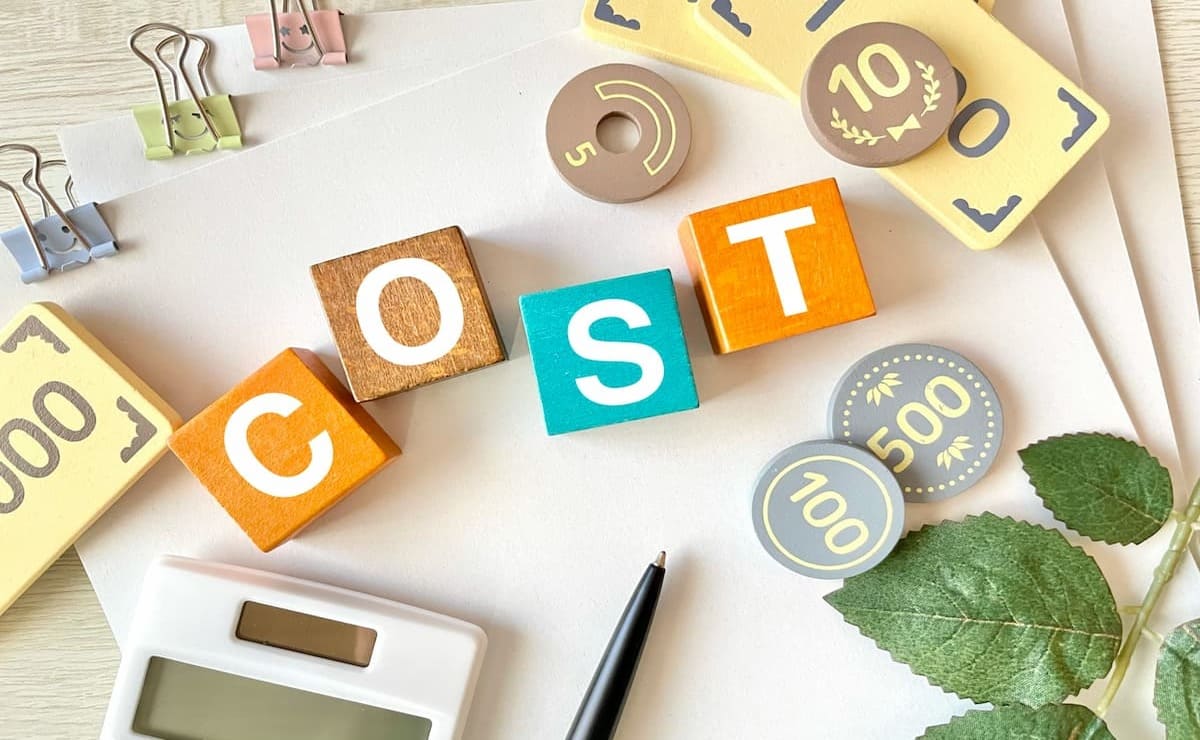 契約書管理システムの費用相場は？ 料金体系や価格を抑えるコツを解説