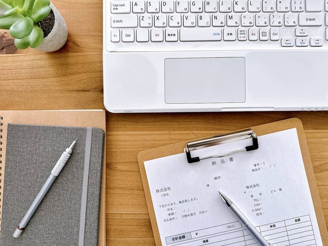 納品書のペーパーレス化完全ガイド｜電子帳簿保存法・インボイス制度への対応手順を解説