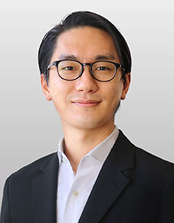 鈴木翔
