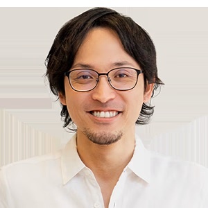 光岡 敦 氏