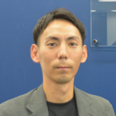 坂部 嶺 氏