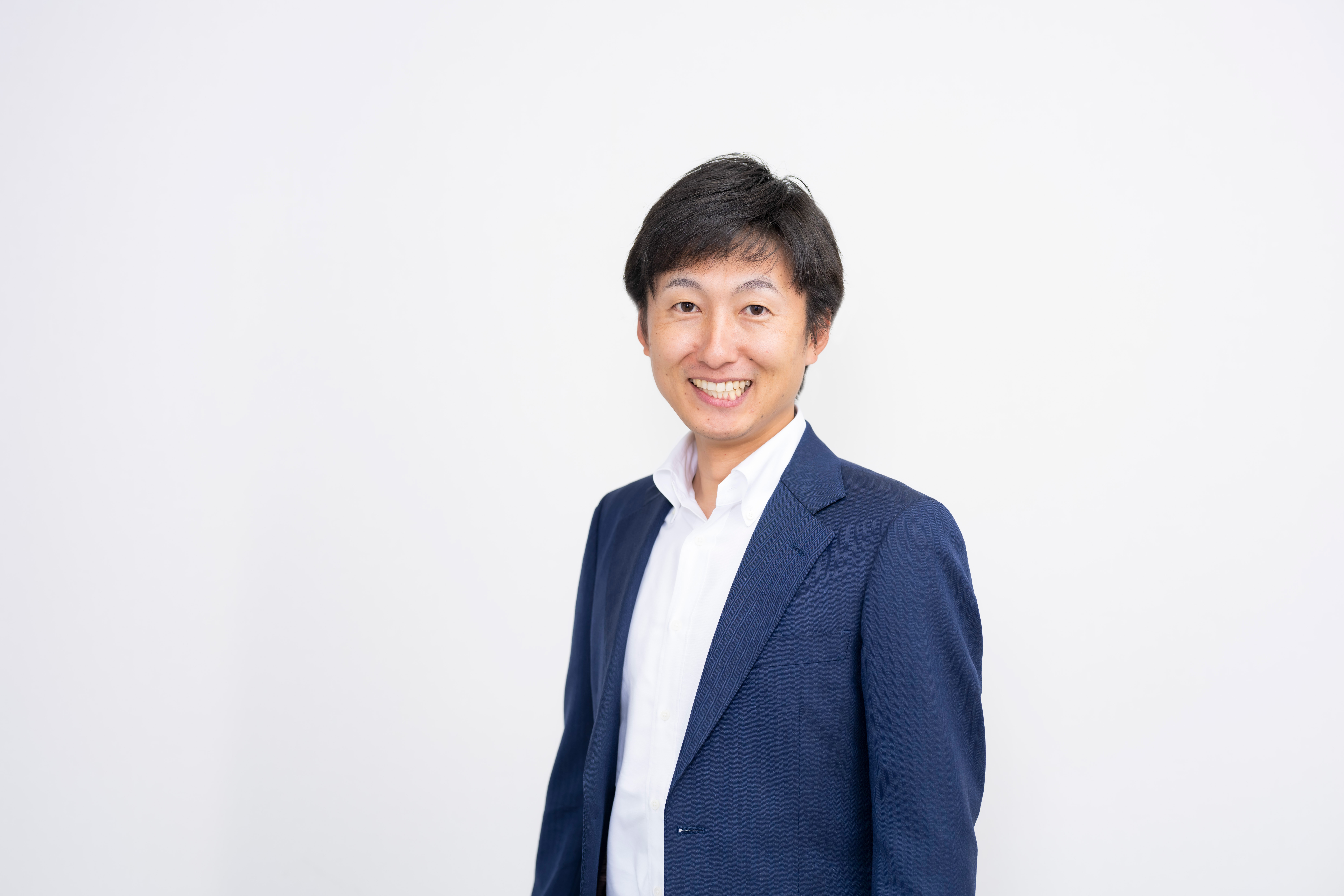 栗原弘行