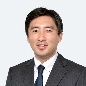 吉田圭輔氏