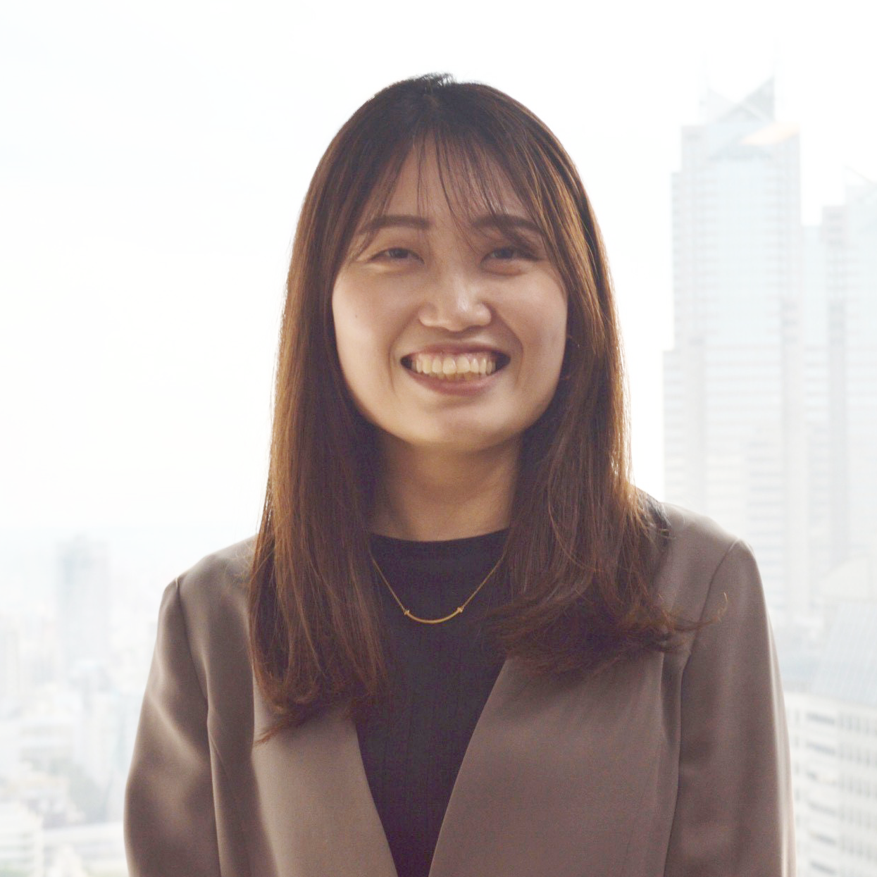 鈴木汐香