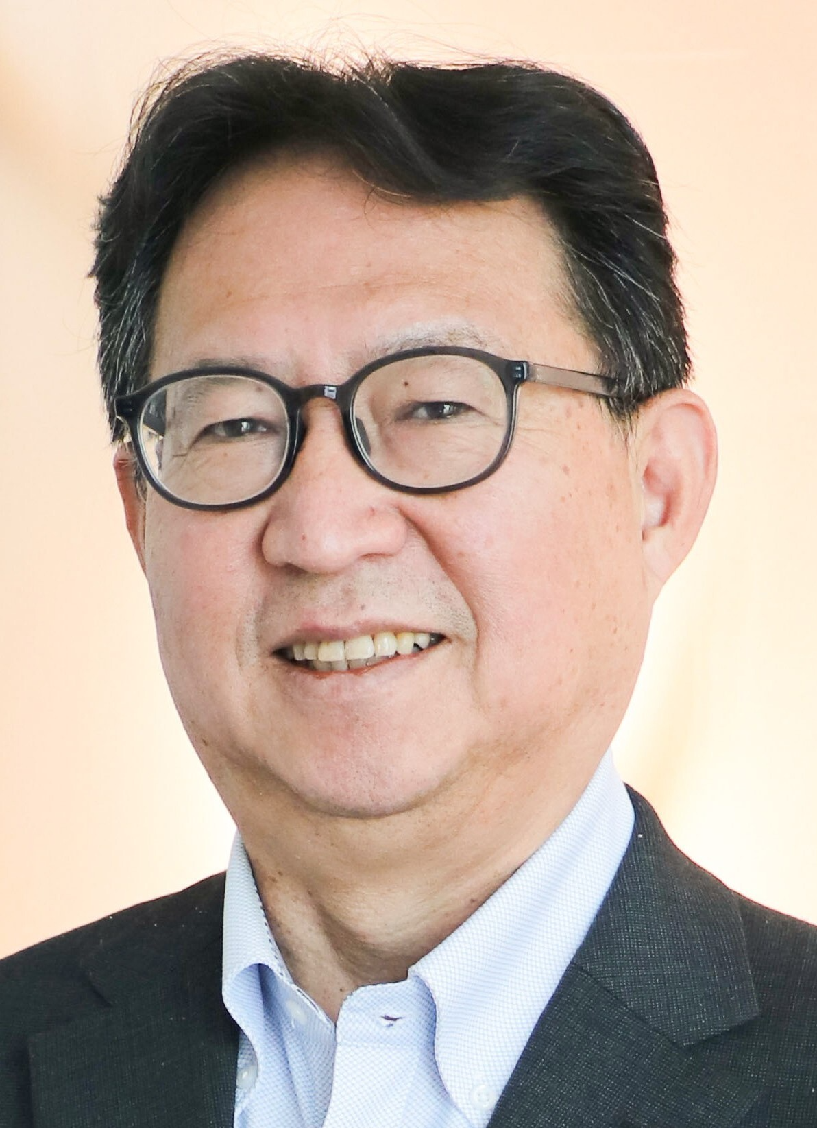 岩本 隆 氏