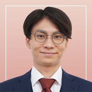 浅井 俊輔 氏